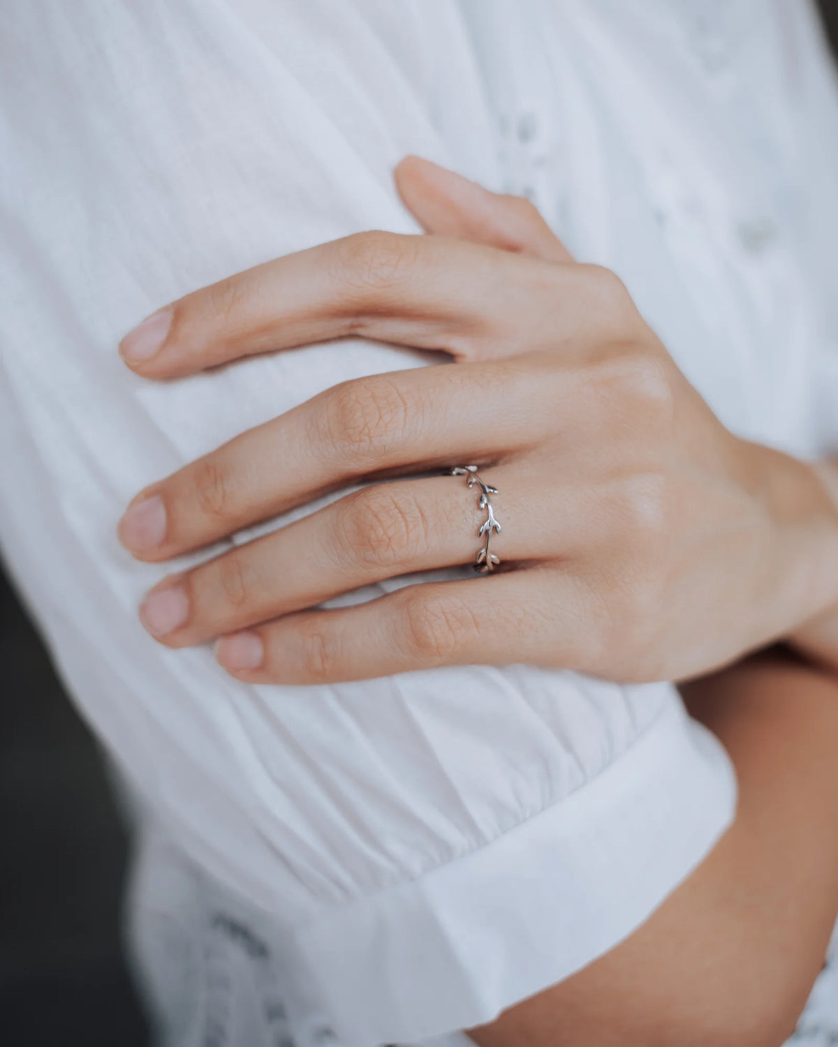 Anillo Hojas Plata de Ley 925