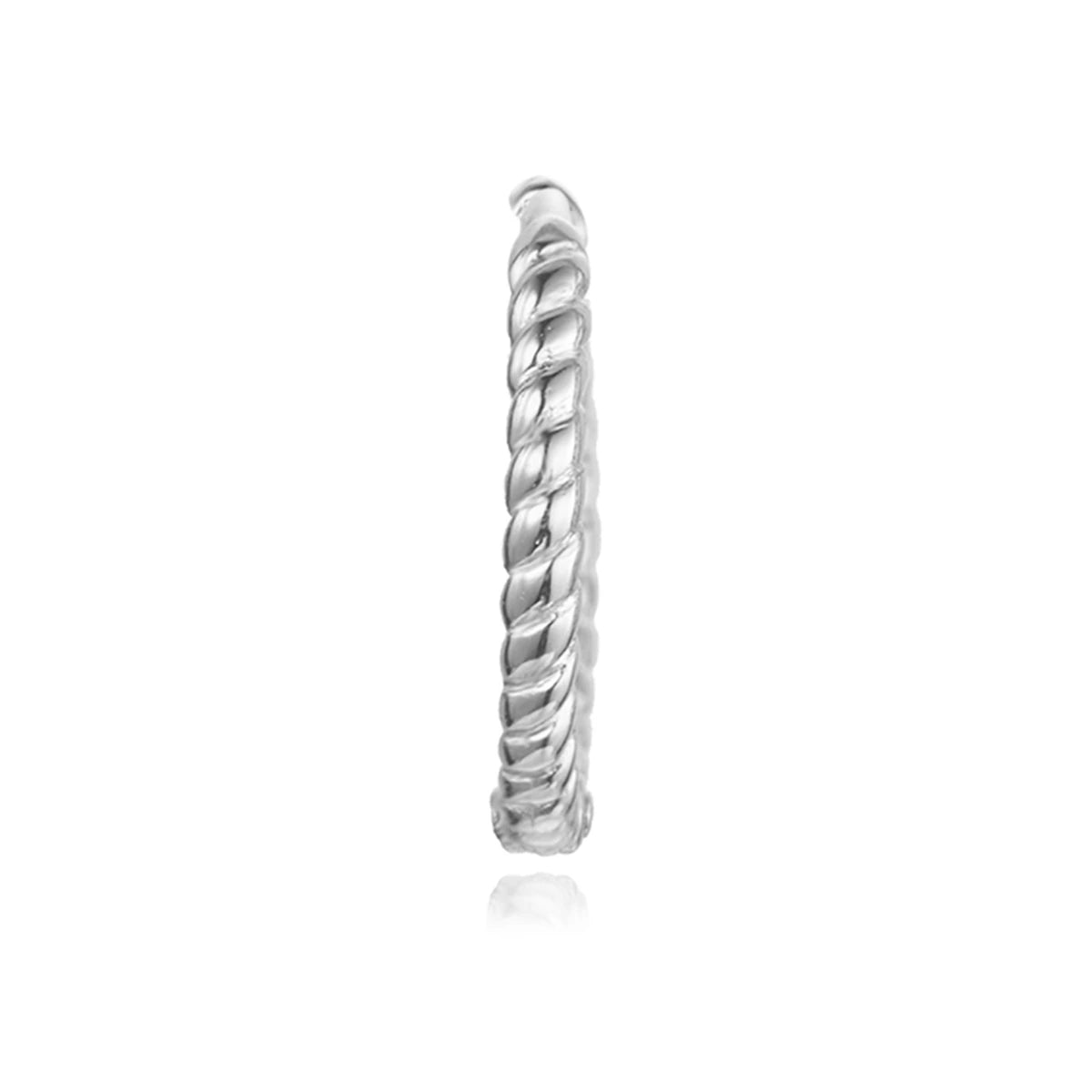 Aro Trenzado 12mm en plata, de perfil con el trenzado visible