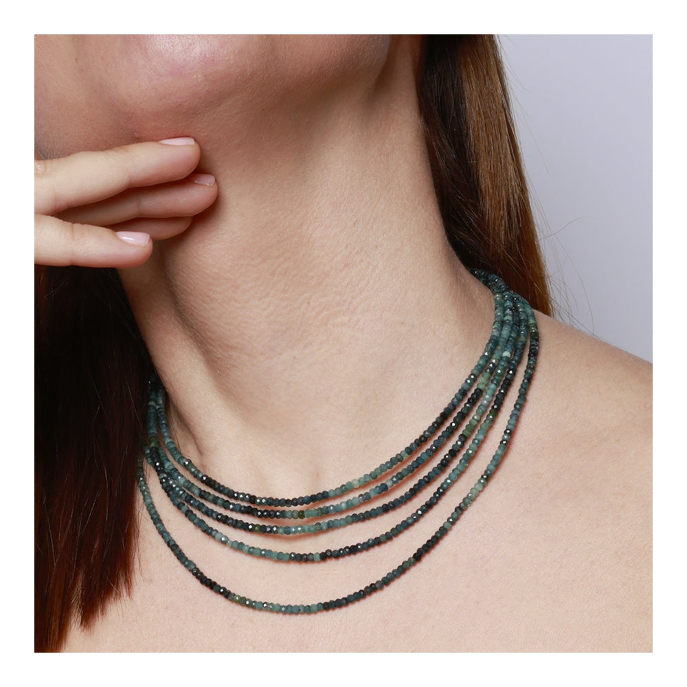 Collar con Piedras Naturales Facetadas