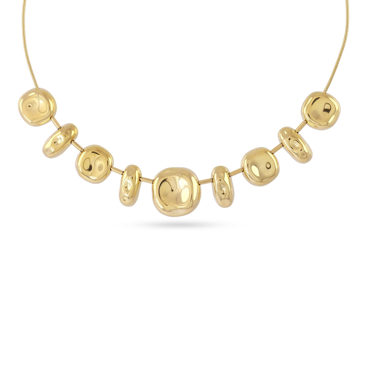 Detalle del collar Melt Bluma dorado en acero quirúrgico