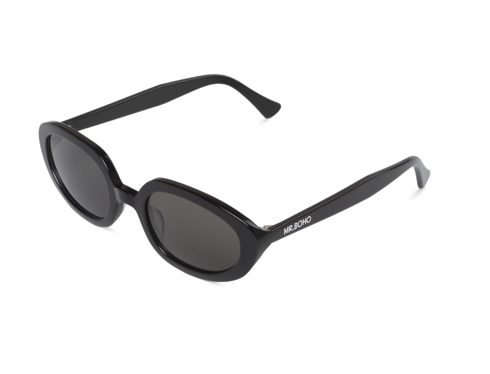 Gafas de sol Mr. Boho SOLARTE Black en vista oblicua, mostrando montura negra y lentes