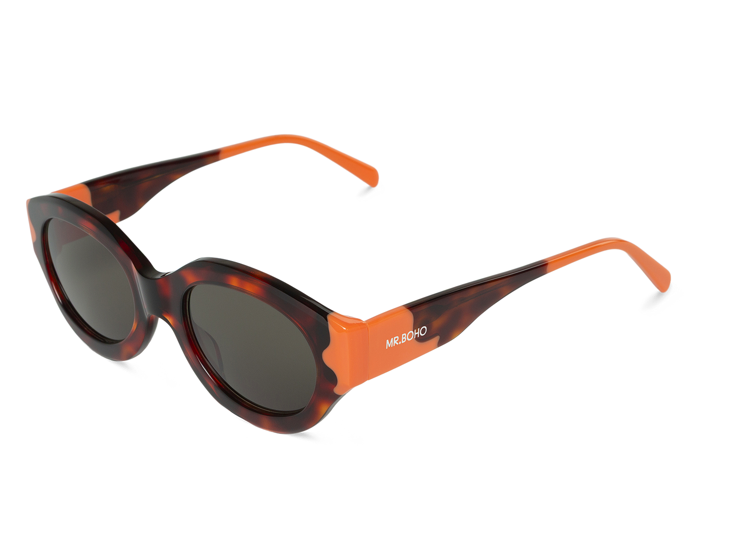 Vista oblicua de gafas Mr. Boho SAVINA Jarana con lentes oscuras y acabado carey