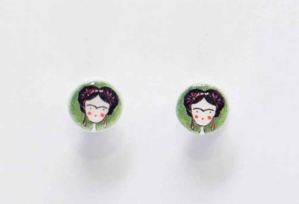 Detalle de Pendientes Frida de Manitas de Plata, pieza creativa y original