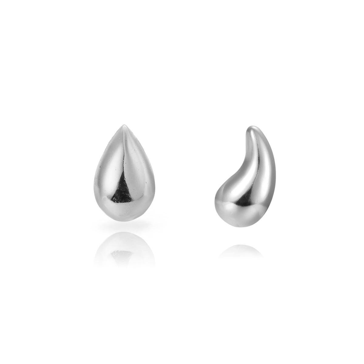 Pendientes gotas asimétricas plateados de plata de ley 925 con acabado brillante, estilo contemporáneo, Cobalto Accesorios Valencia