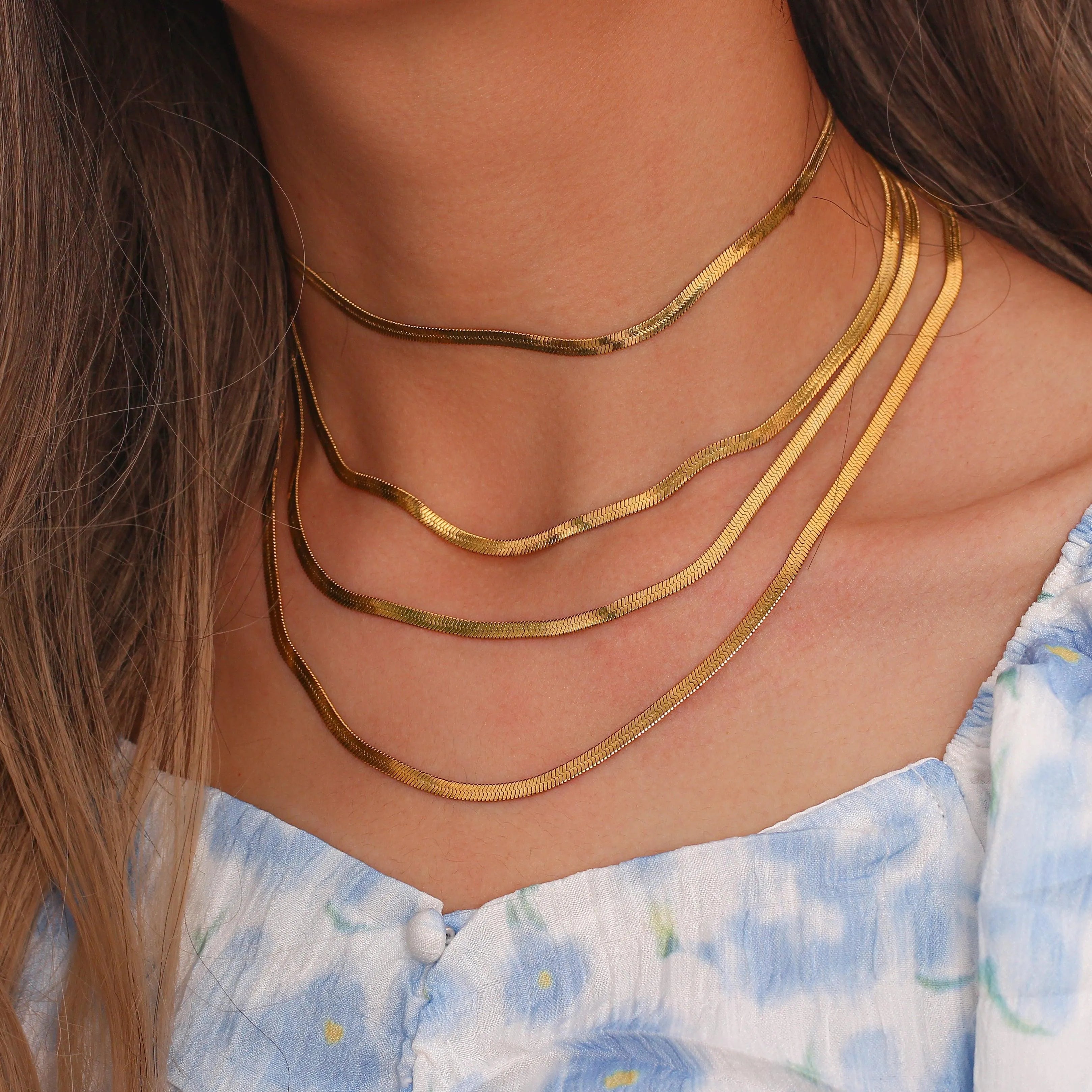Collar Magic de acero de 3 mm visto de cerca, cadena sencilla y combinable