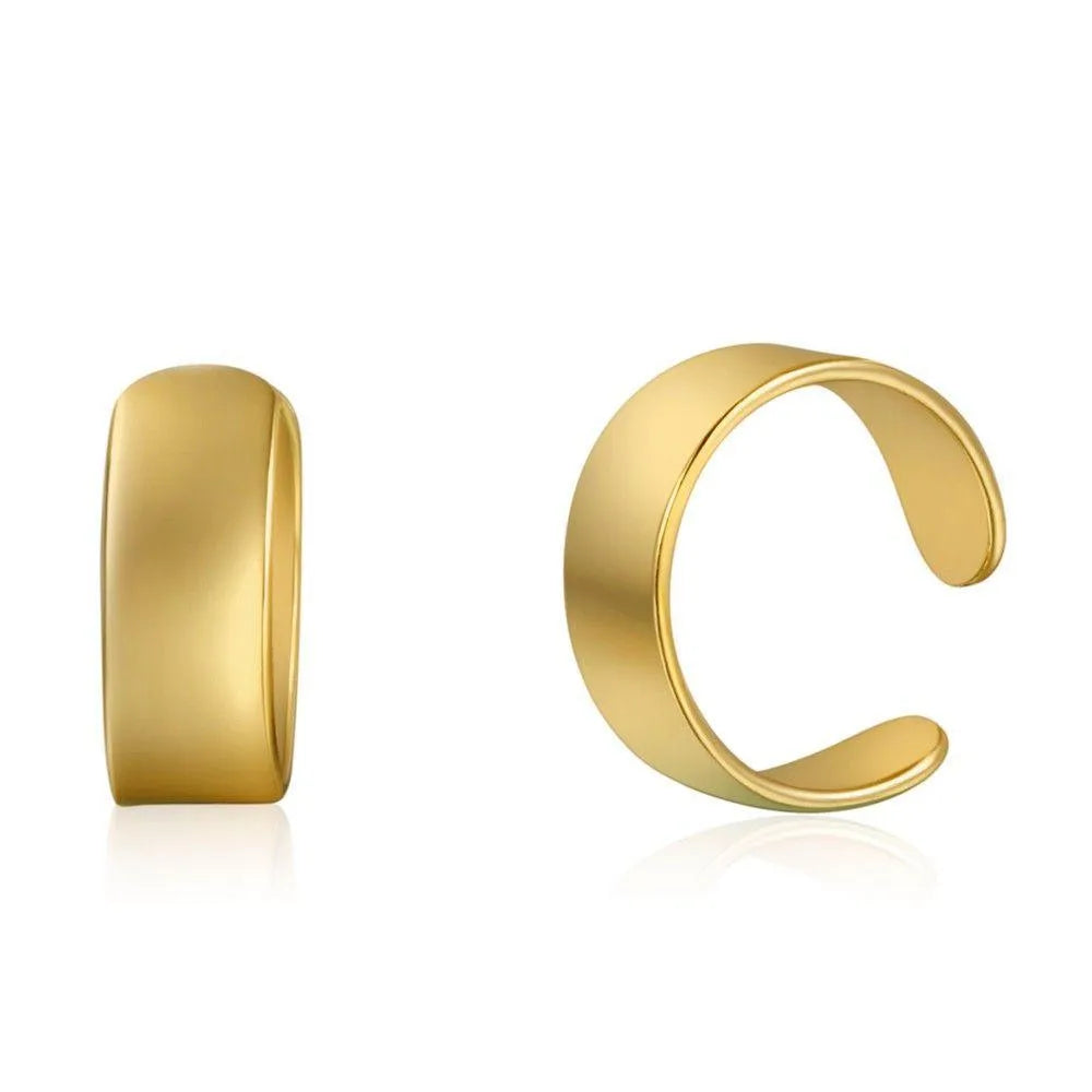 Ear cuff liso ancho, diseño sencillo y actual para aportar presencia a la oreja