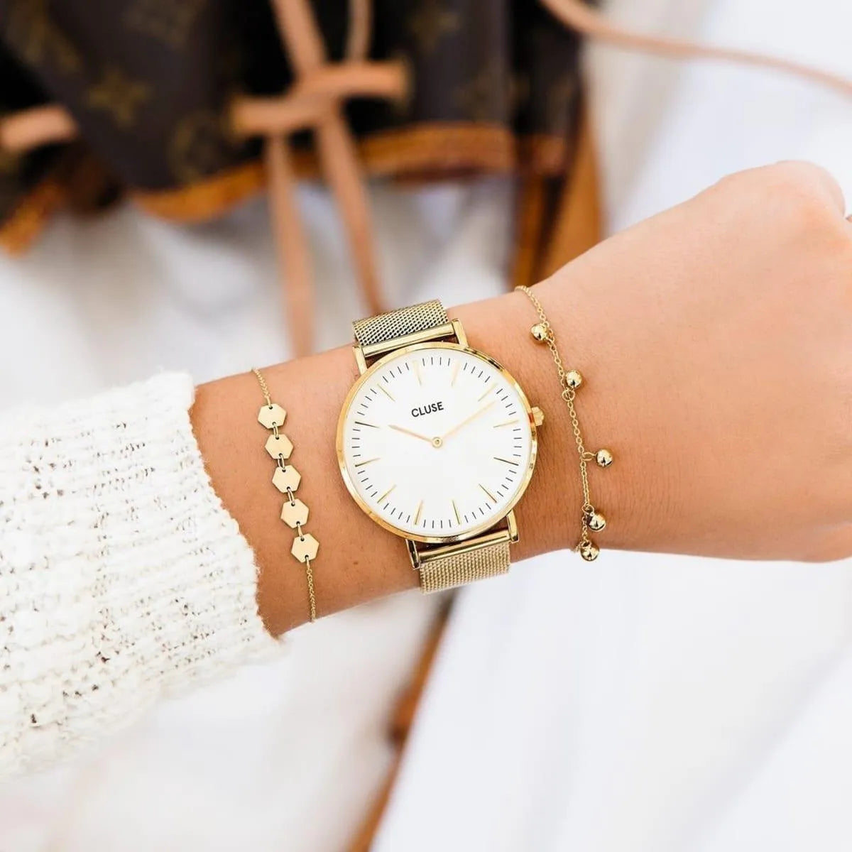 Vista adicional del reloj Cluse Boho Chic Mesh Gold White Oro