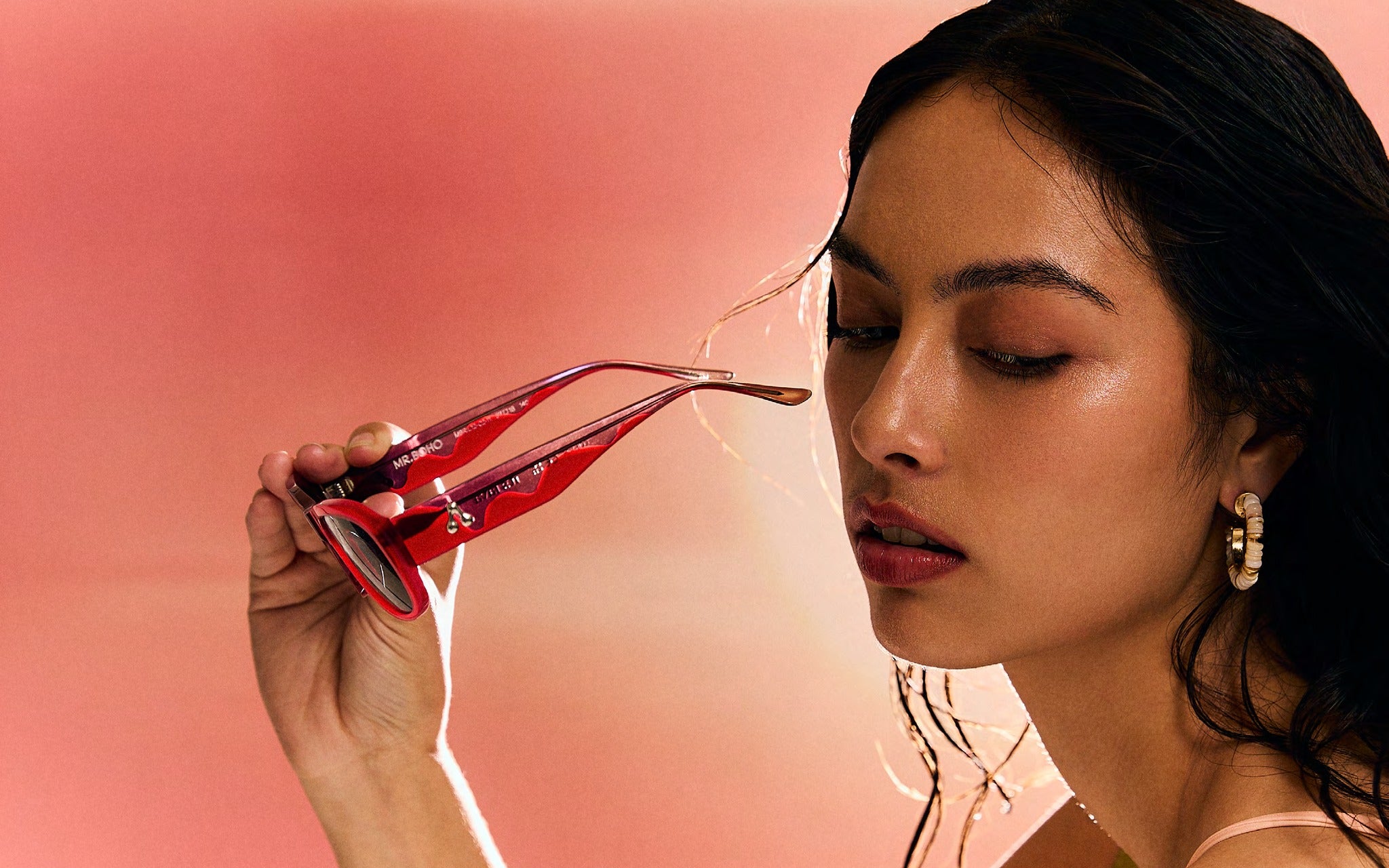 Colección Mr. Boho x It's Lava – campaña de gafas de sol de edición limitada – Cobalto Accesorios