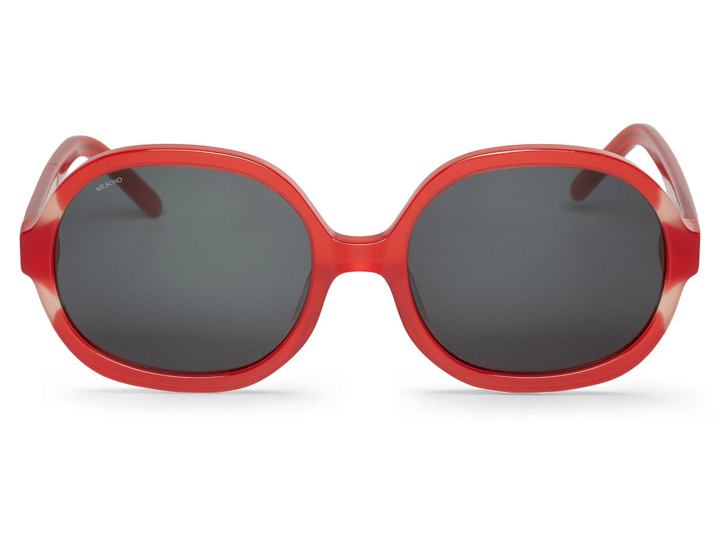 Vista frontal de gafas Mr. Boho ZICATELA Lychee con lentes oscuras