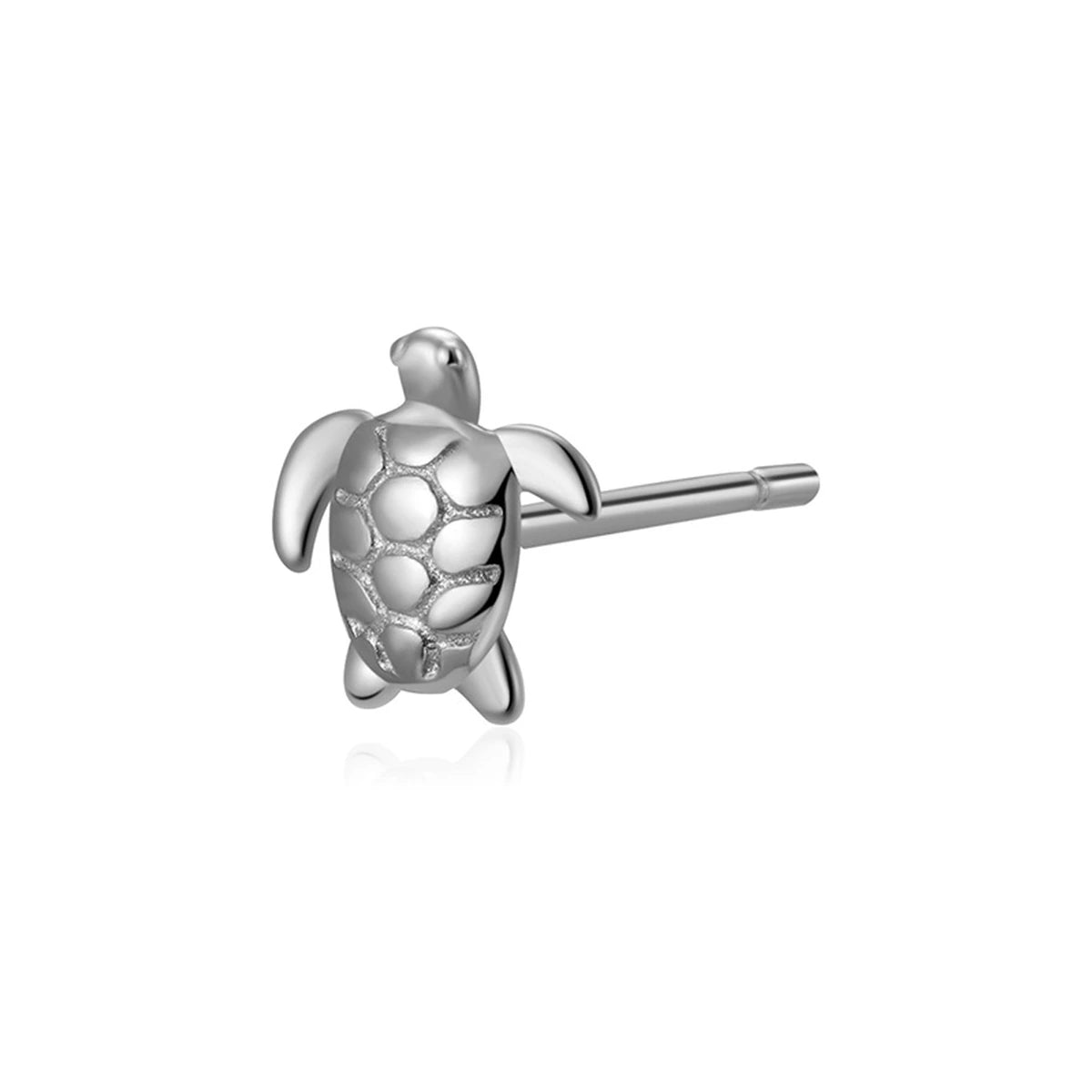 Pendiente Tortuga Plata de Ley 925 y Baño de Oro en plata, tortuga con el perno hacia la derecha