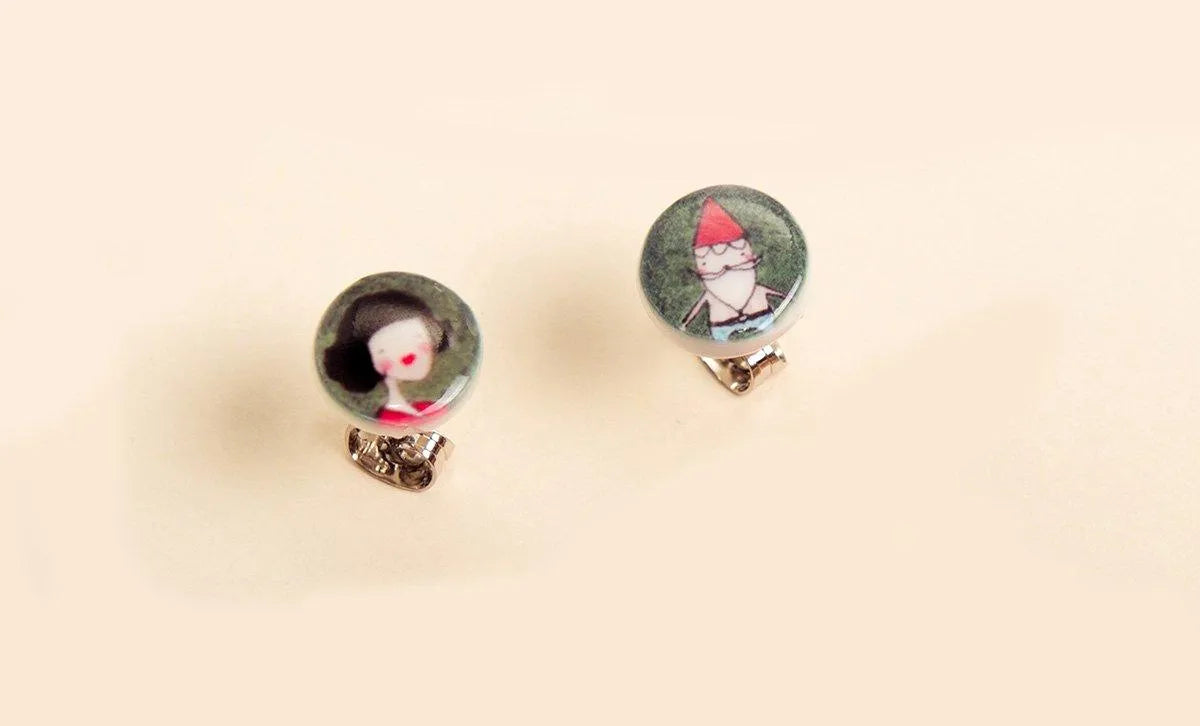 Detalle de Pendientes Amélie de Manitas de Plata, pieza delicada y creativa