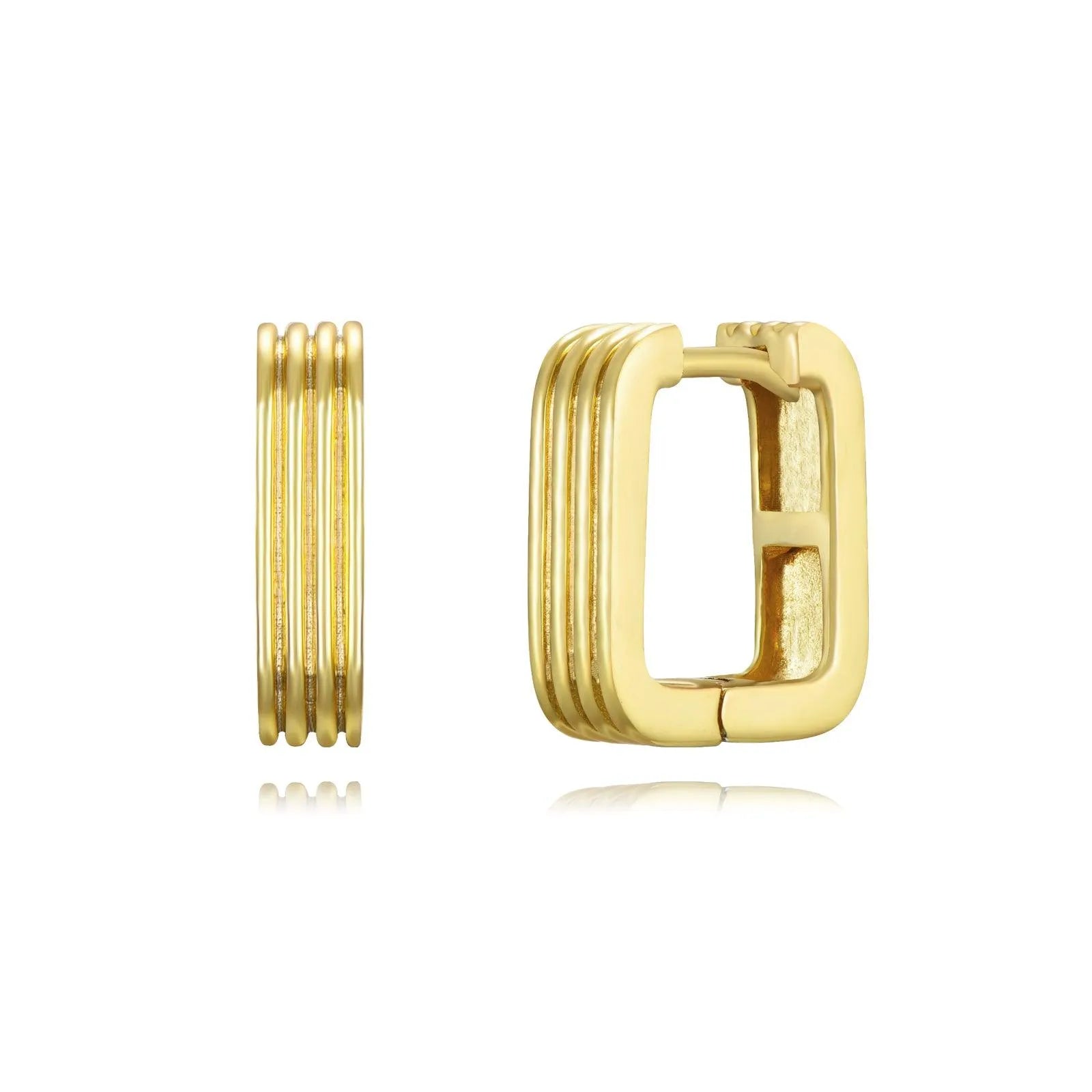 Detalle de pendientes aros cuadrados con rayas, pieza de 14 mm con textura