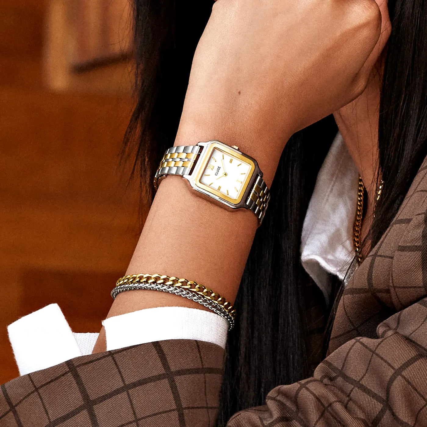 Reloj Cluse Gracieuse bicolor oro y plata, diseño elegante para mujer