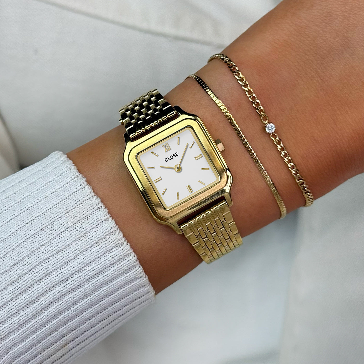 Reloj Cluse Gracieuse Petite dorado y blanco en imagen de producto
