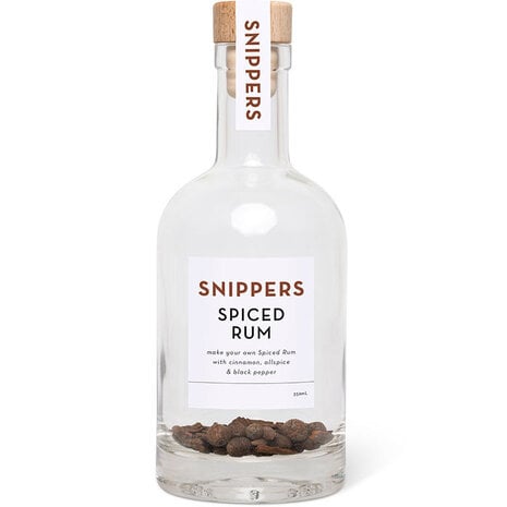 Infusão de Rum Temperado Snippers