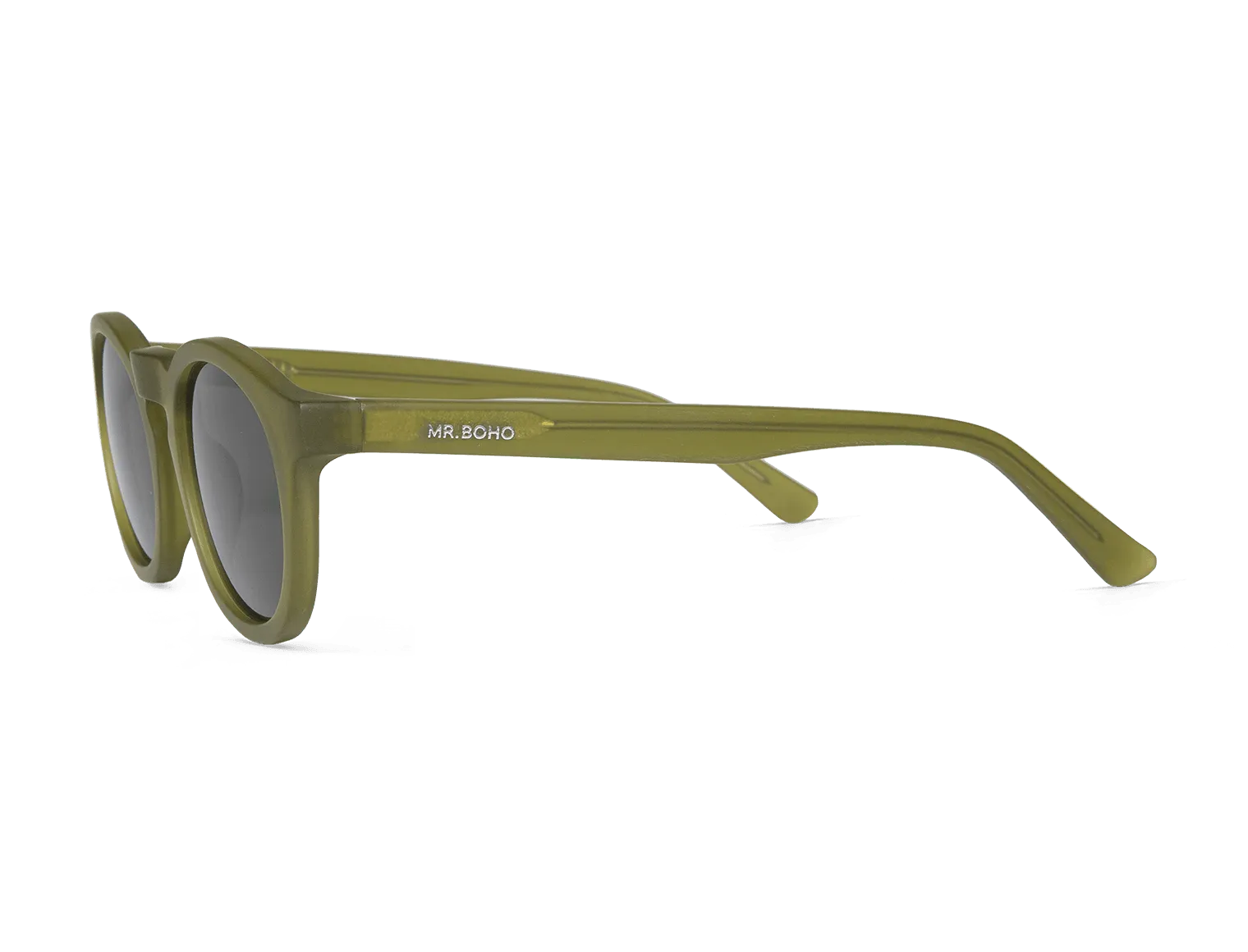 Gafas de sol Mr. Boho JORDAAN Matte Basil en vista oblicua, mostrando montura y lentes