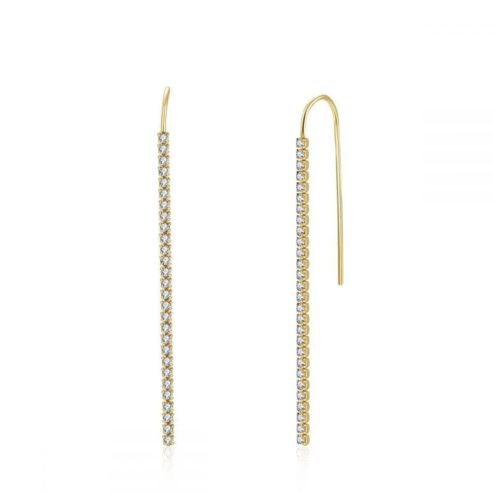 Detalle de pendientes cadena riviere en plata y oro, pieza luminosa y elegante